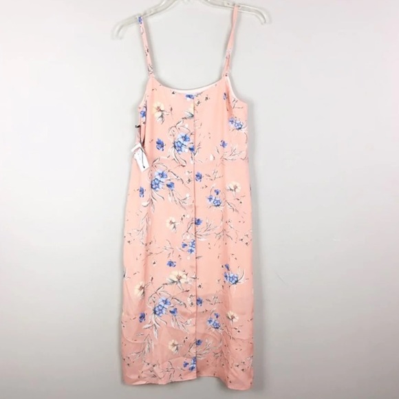 Ali & Jay | Pink Floral Button Down Dress - E35 - Picture 2 of 7